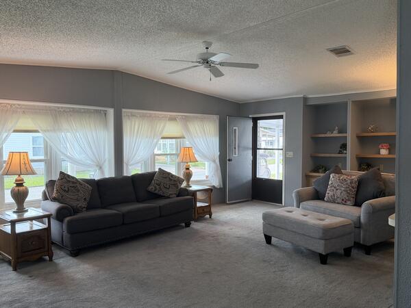 403 Tennis Lane a Winter Haven, FL Mobile or Manufactured Home for Sale